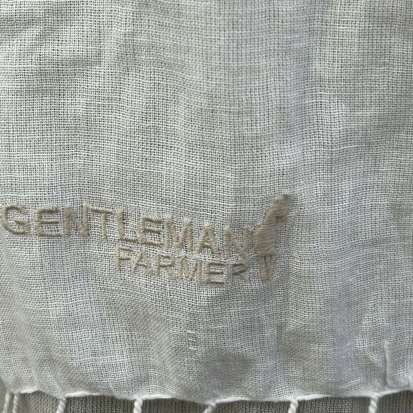 New Gentleman Farmer Scarf Wrap White Tan 100% Cotton Fringe nwt - Picture 8 of 12
